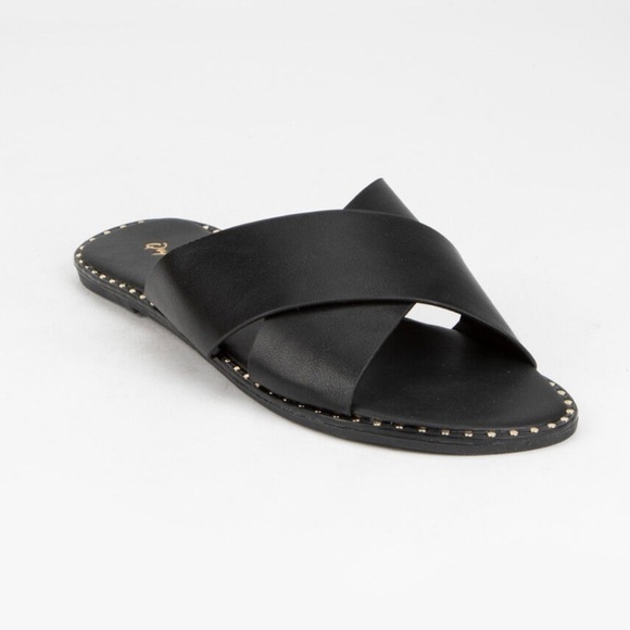 QUPID criss cross womens black sandals - Picture 1 of 5